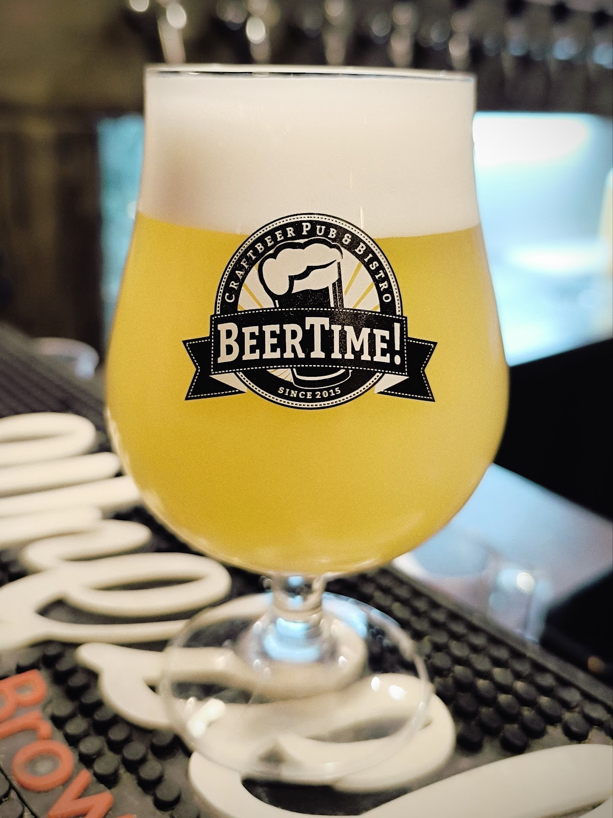 BEER TIME - Craft Beer PUB & BISTRO — Bar & Pub v meste Nitra, foto 3