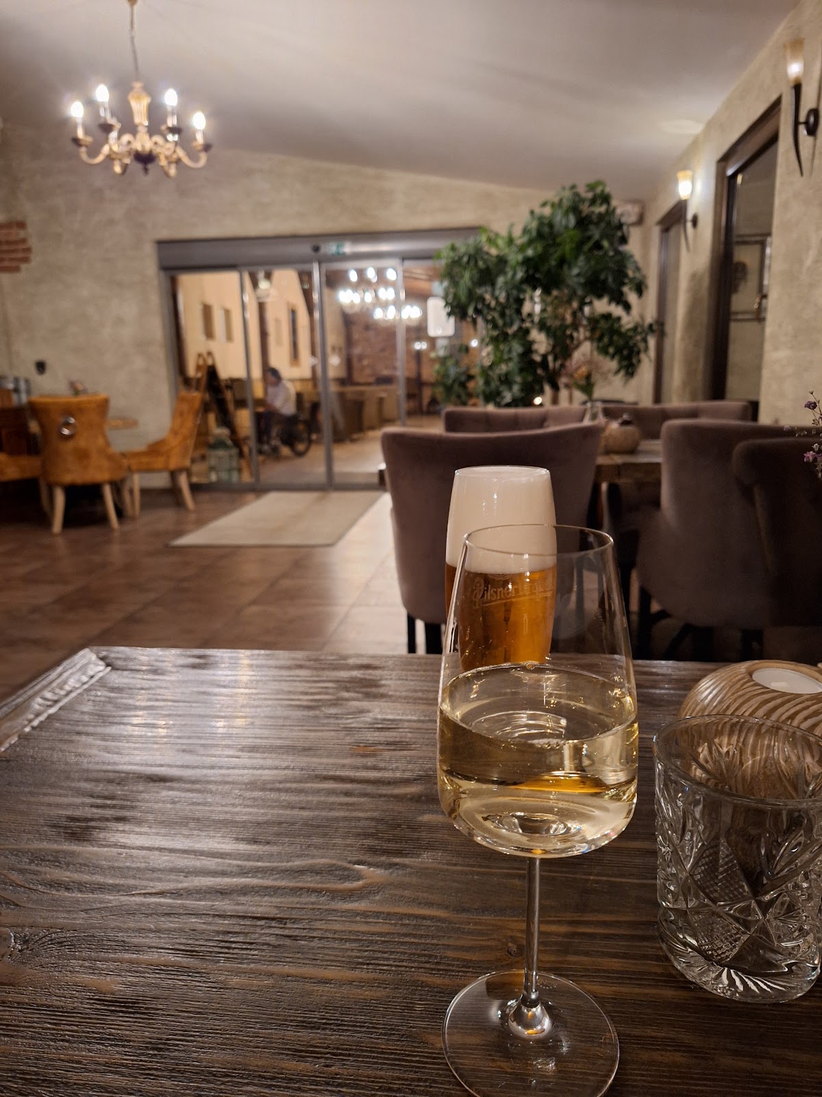 BERG restaurant — Medzinárodná v meste Bratislava, foto 4
