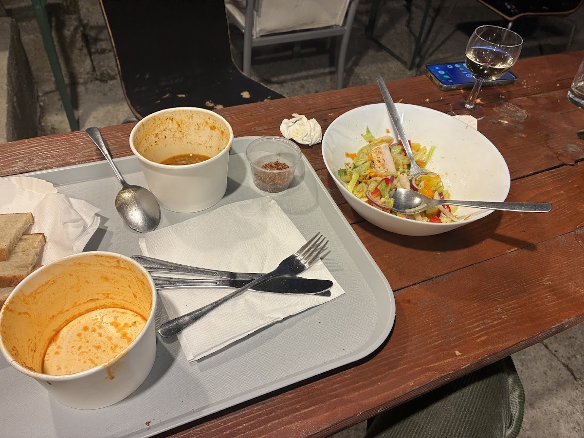Bistro at an excellent spot — Medzinárodná v meste Bratislava, foto 5