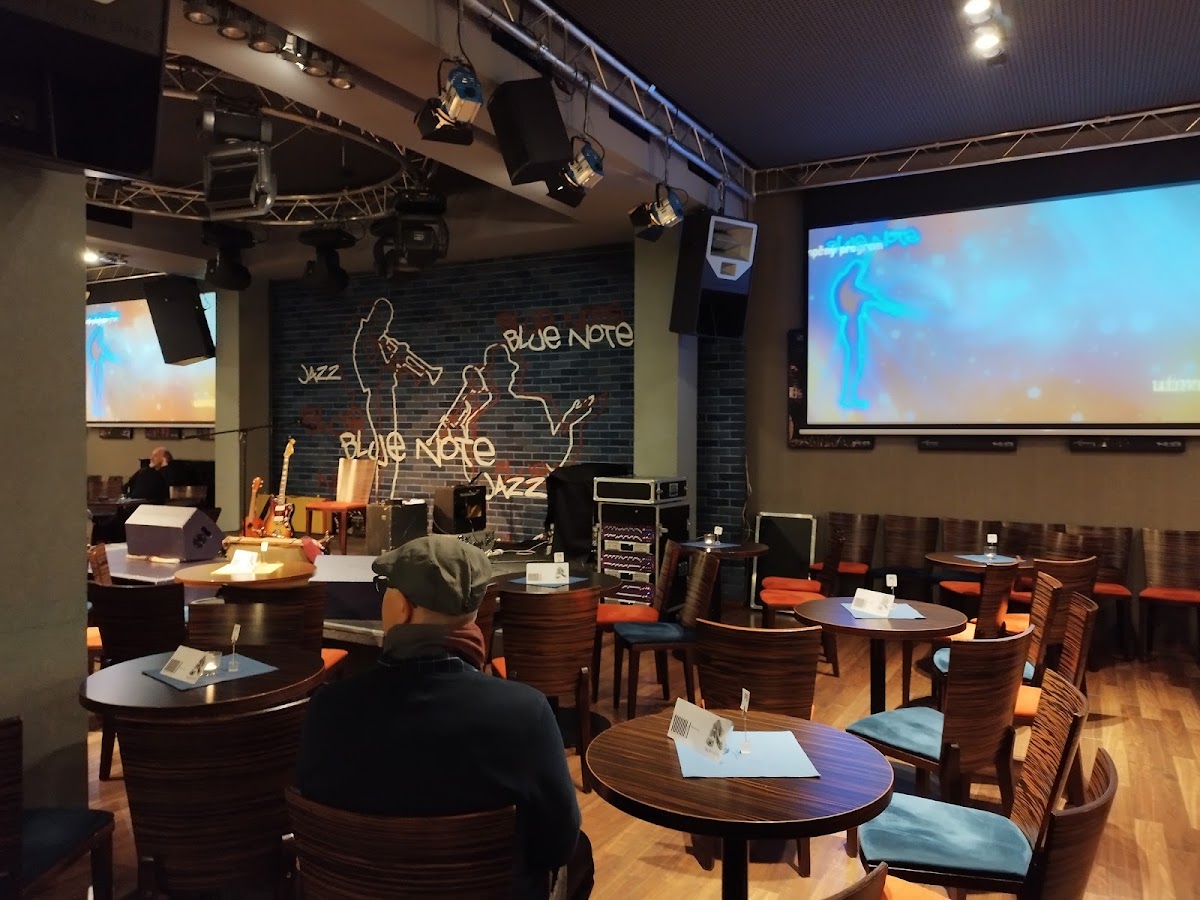 Blue Note — Bar & Pub in Nové Mesto nad Váhom, photo 4