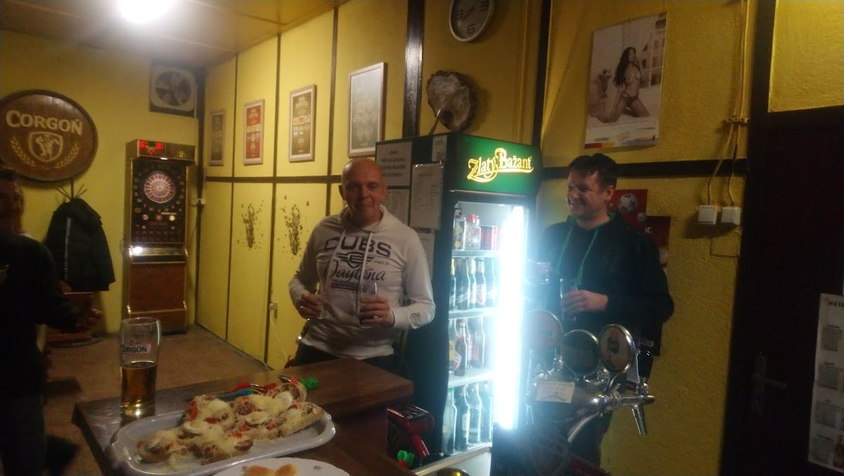 Bufet Koruna — Medzinárodná v meste Nové Zámky, foto 4