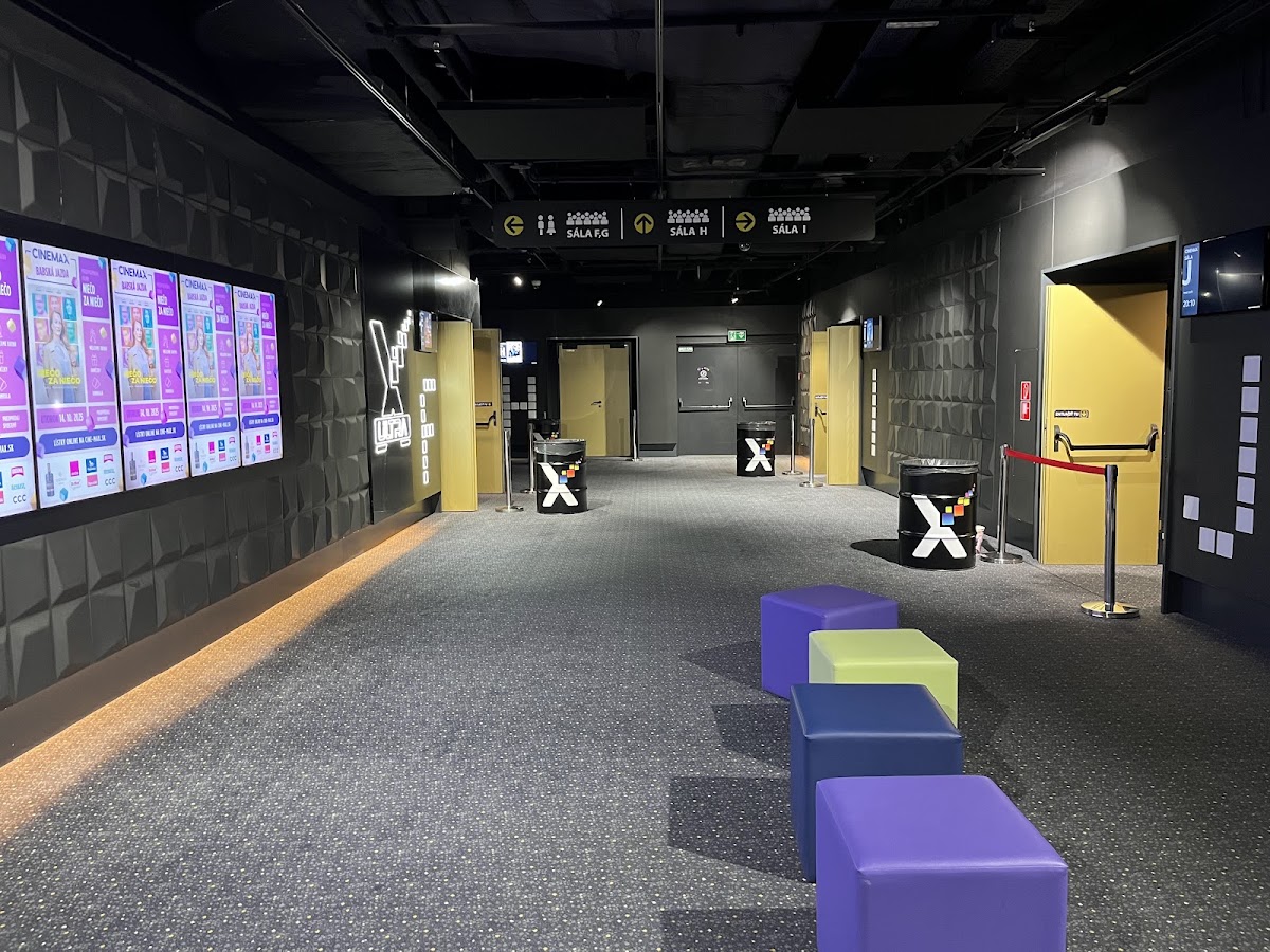 CINEMAX BRATISLAVA BORY MALL — Kaviareň v meste Bratislava, foto 2