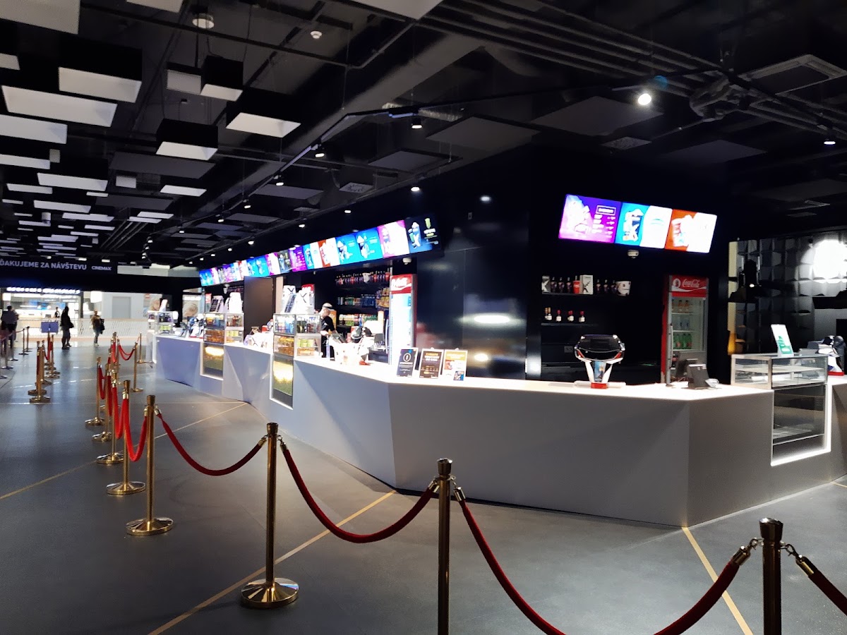 CINEMAX BRATISLAVA BORY MALL — Kaviareň v meste Bratislava, foto 3
