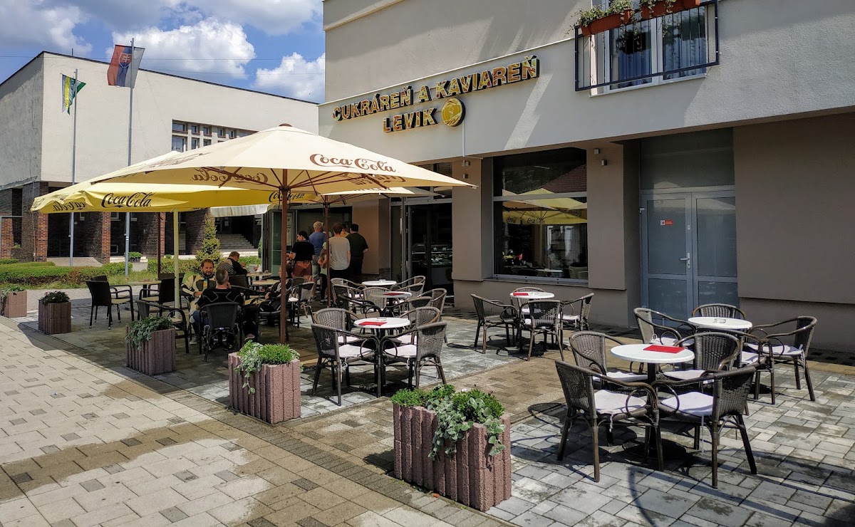 Cukráreň a kaviareň Levík — Pekáreň & Cukráreň v meste Detva
