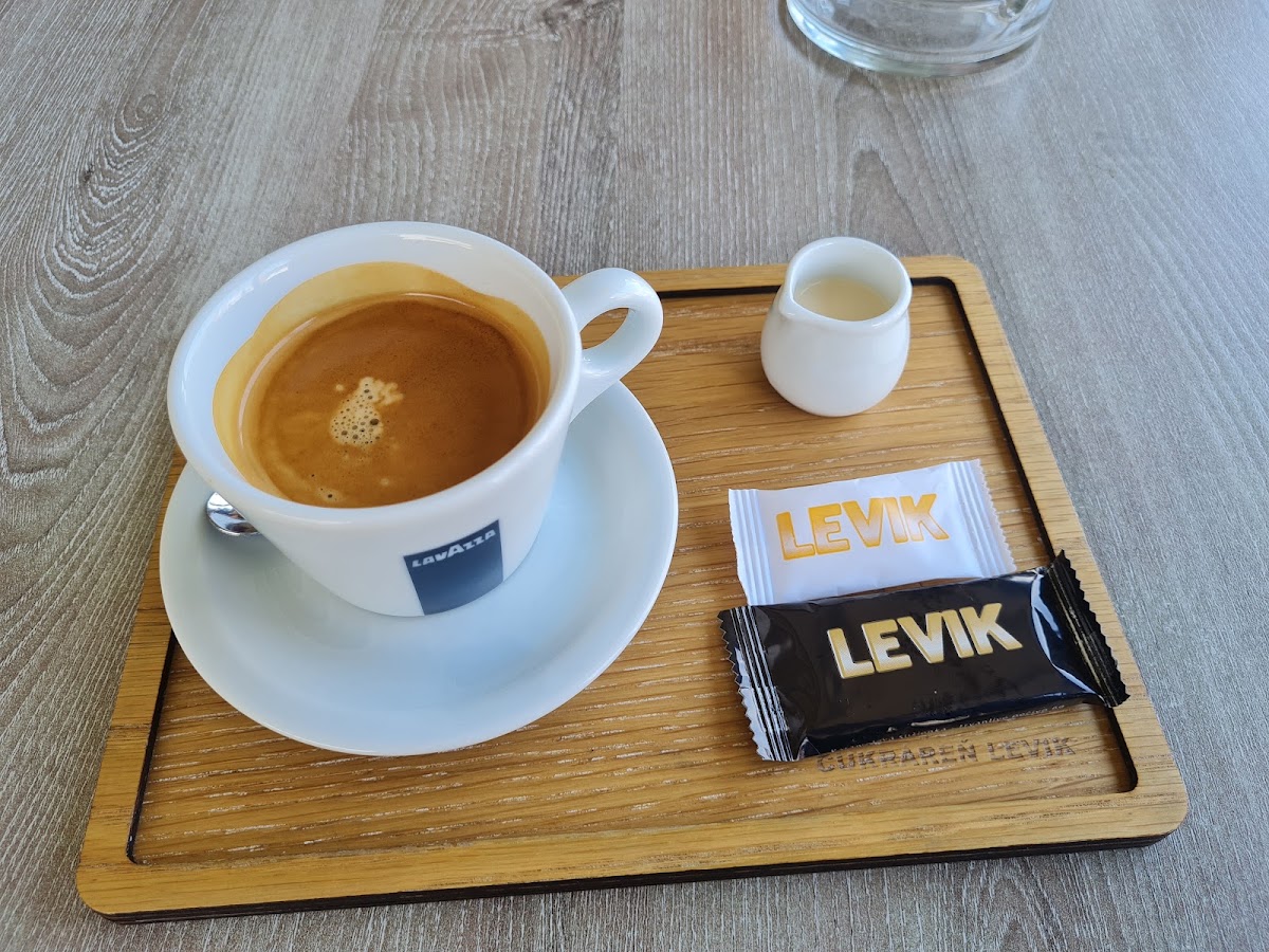 Cukráreň a kaviareň Levík — Pekáreň & Cukráreň v meste Detva, foto 5