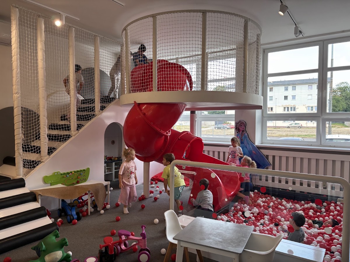Familiya - Modern Family Cuisine — Ázijská v meste Ružomberok, foto 2