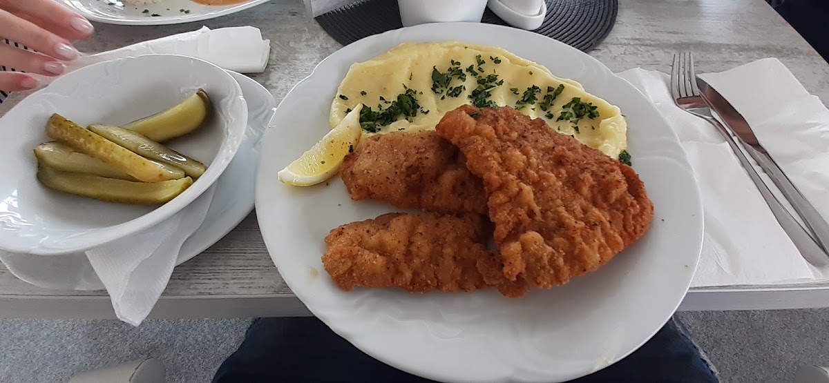 Hofferka u HOFFERA — Medzinárodná v meste Nitra, foto 4