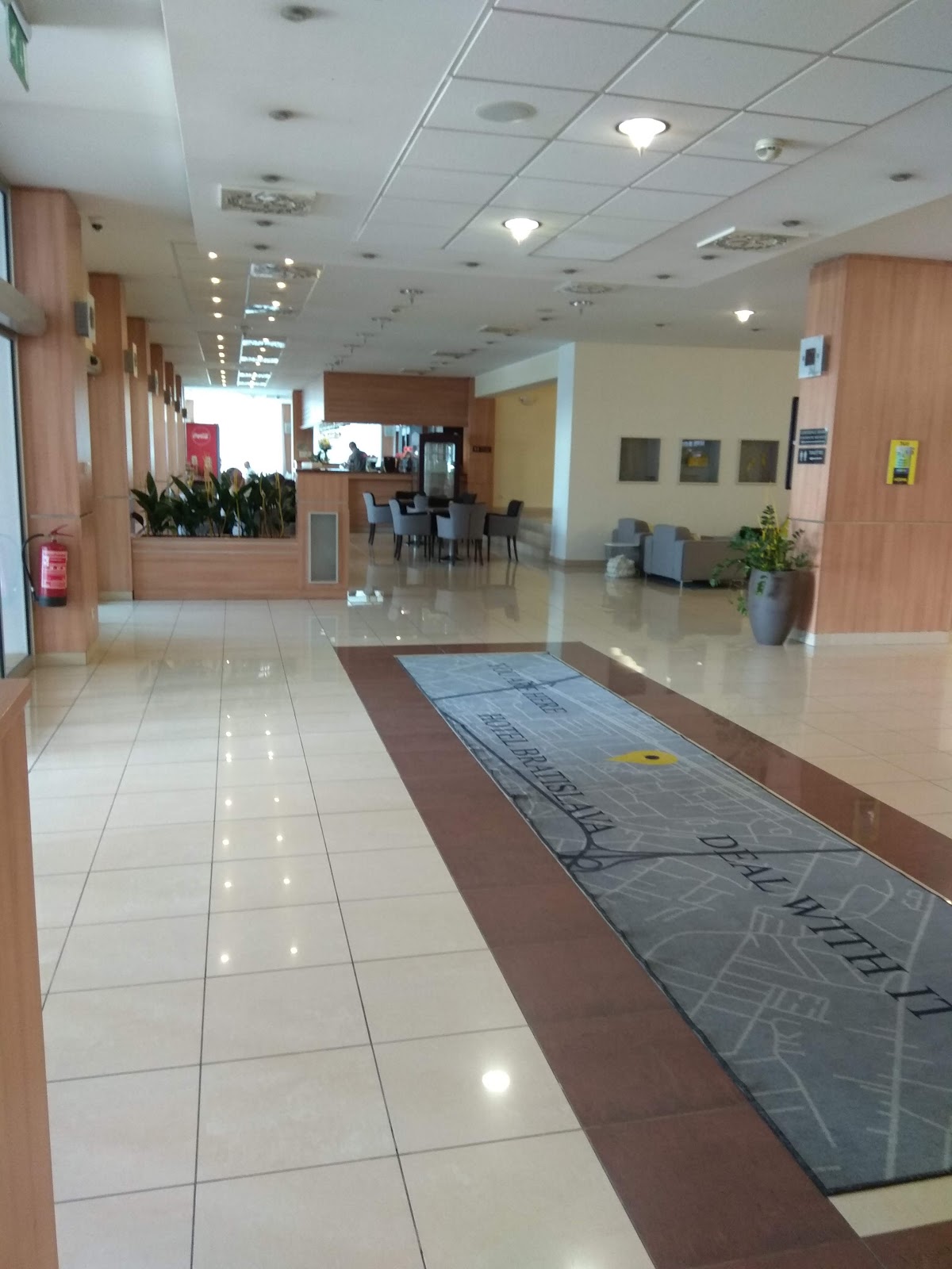 HOTEL BRATISLAVA — Medzinárodná v meste Bratislava, foto 3