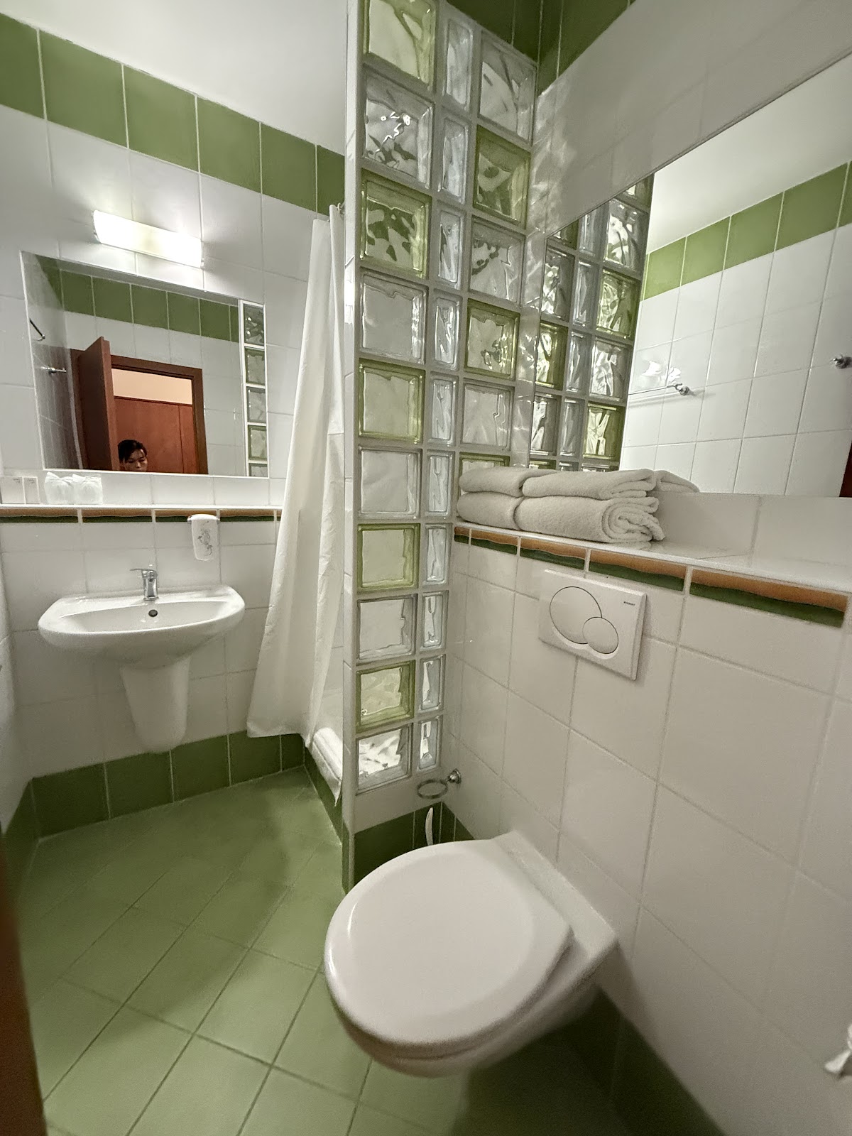 HOTEL BRATISLAVA — Medzinárodná v meste Bratislava, foto 4