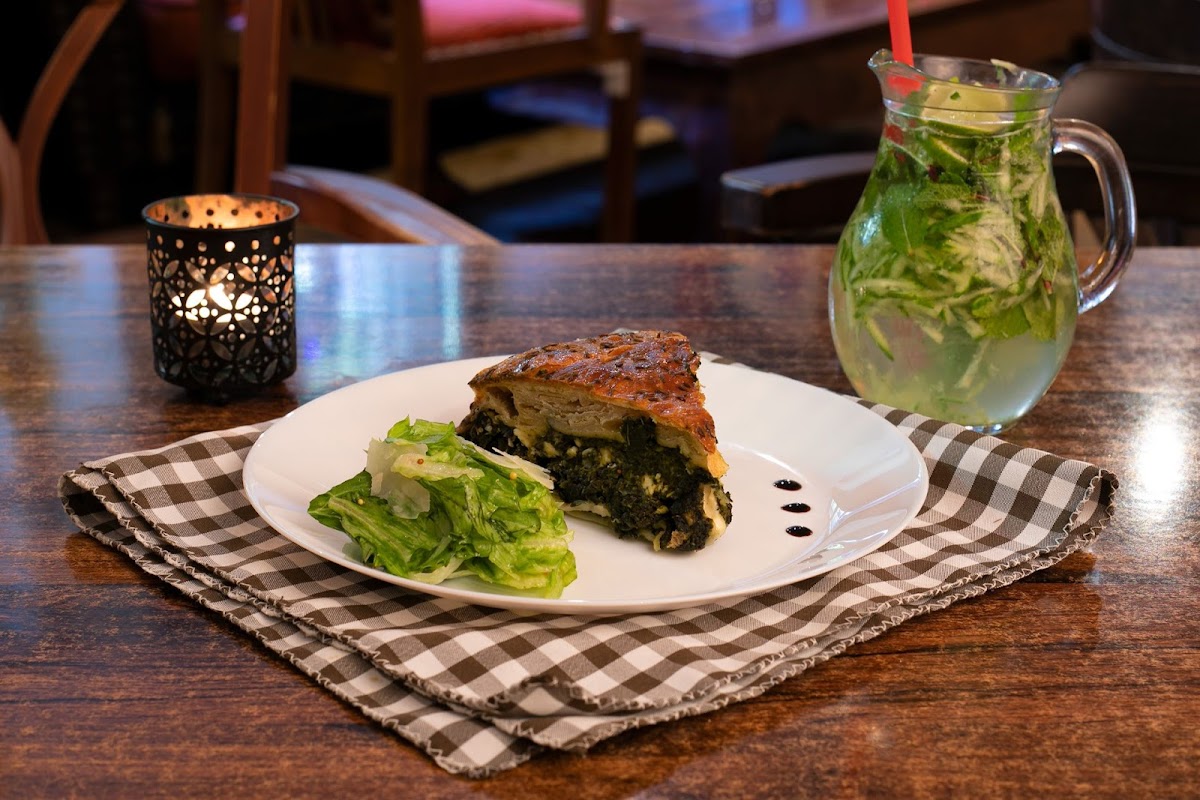 Kafe Scherz — Kaviareň v meste Bratislava, foto 2