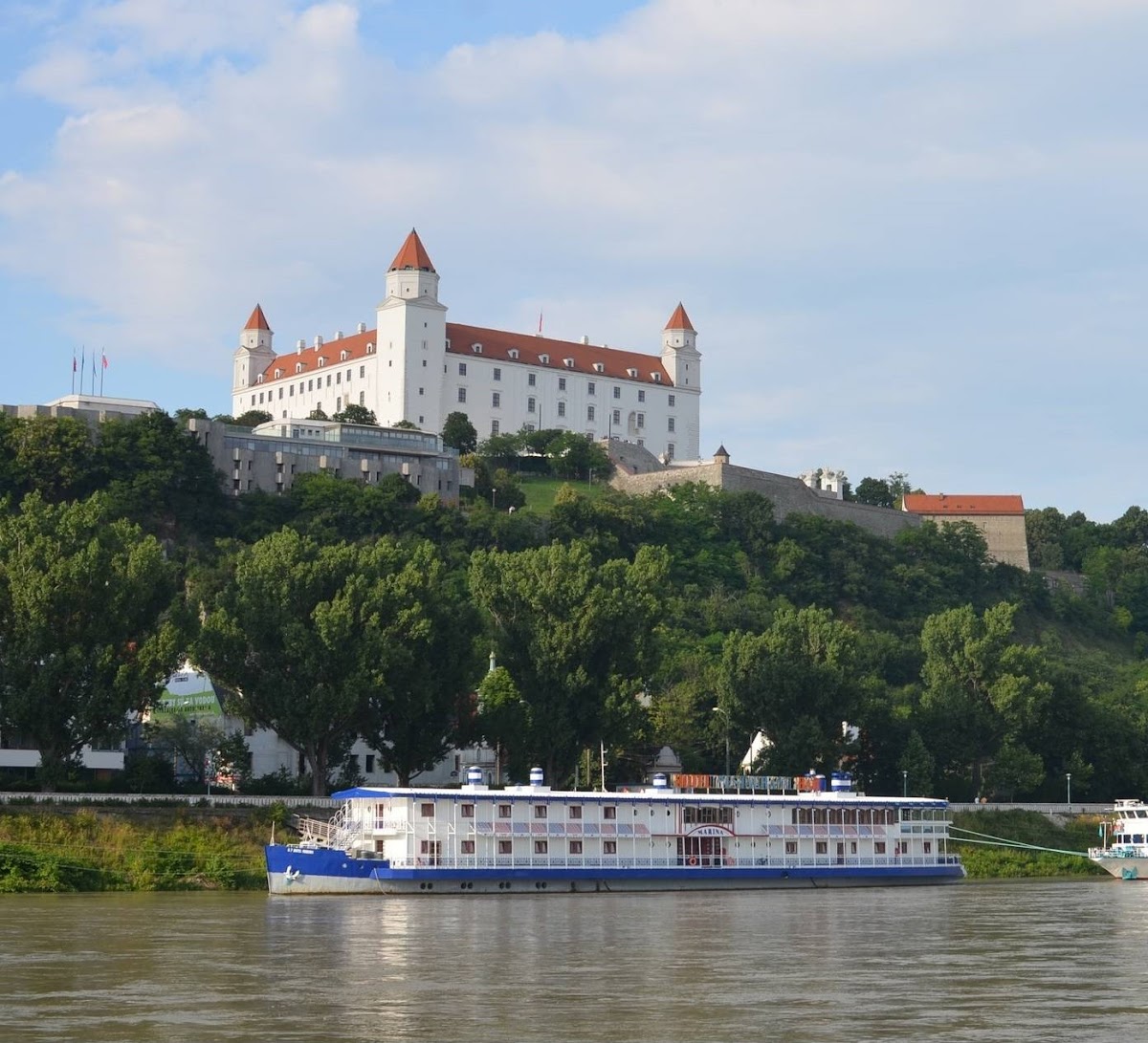 Marina Botel & Restaurant — Medzinárodná v meste Bratislava, foto 3