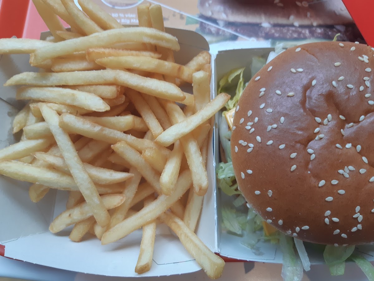 McDonald's — Fast Food in Bratislava, photo 2