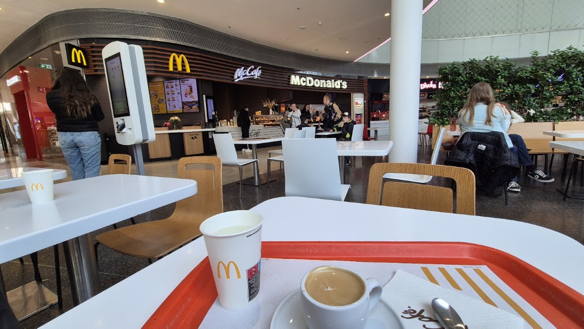 McDonald's — Fast Food in Bratislava, photo 3
