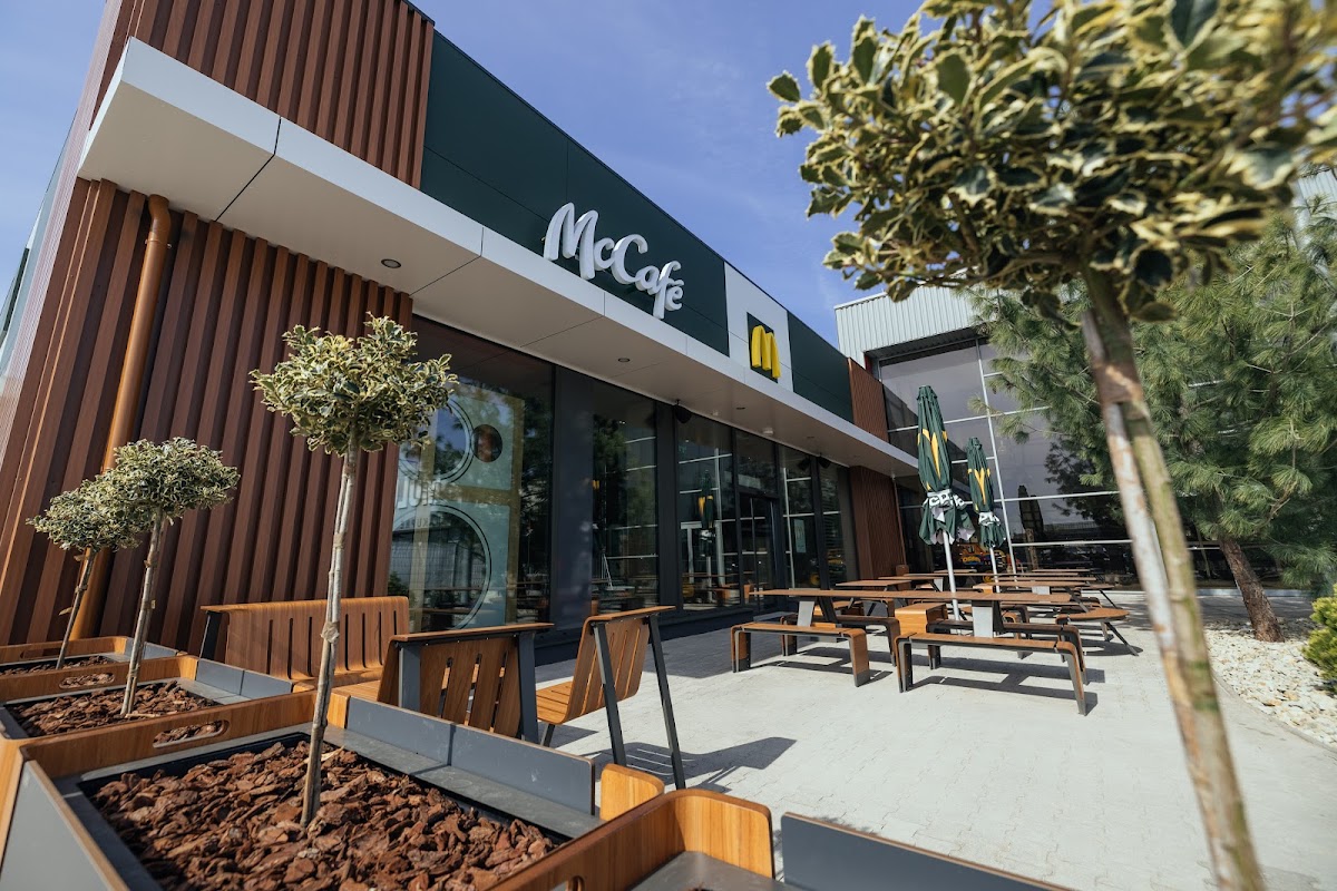 McDonald's — Fast Food in Senec