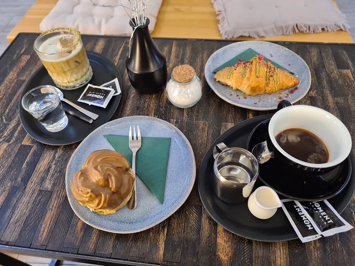 Moment Caffé Bar — Kaviareň v meste Nová Baňa, foto 5