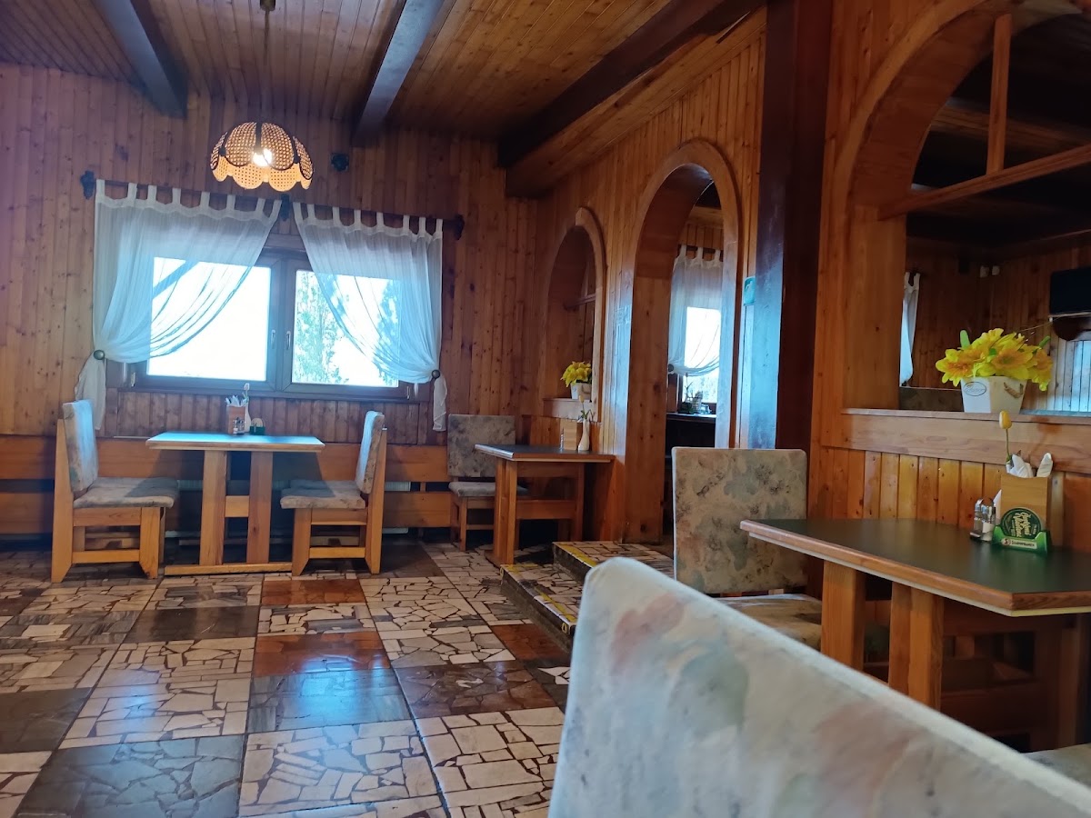 Motorest Šturec Restaurant — Medzinárodná v meste Turčianske Teplice, foto 4