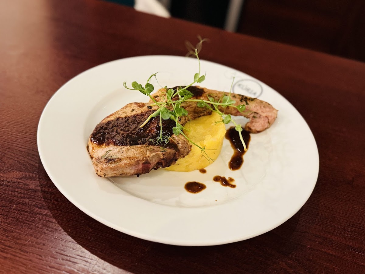 Penzión & reštaurácia Kúria — Fast Food in Nové Mesto nad Váhom, photo 5