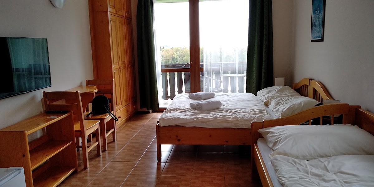 Penzión Topky — Kaviareň v meste Banská Štiavnica, foto 2