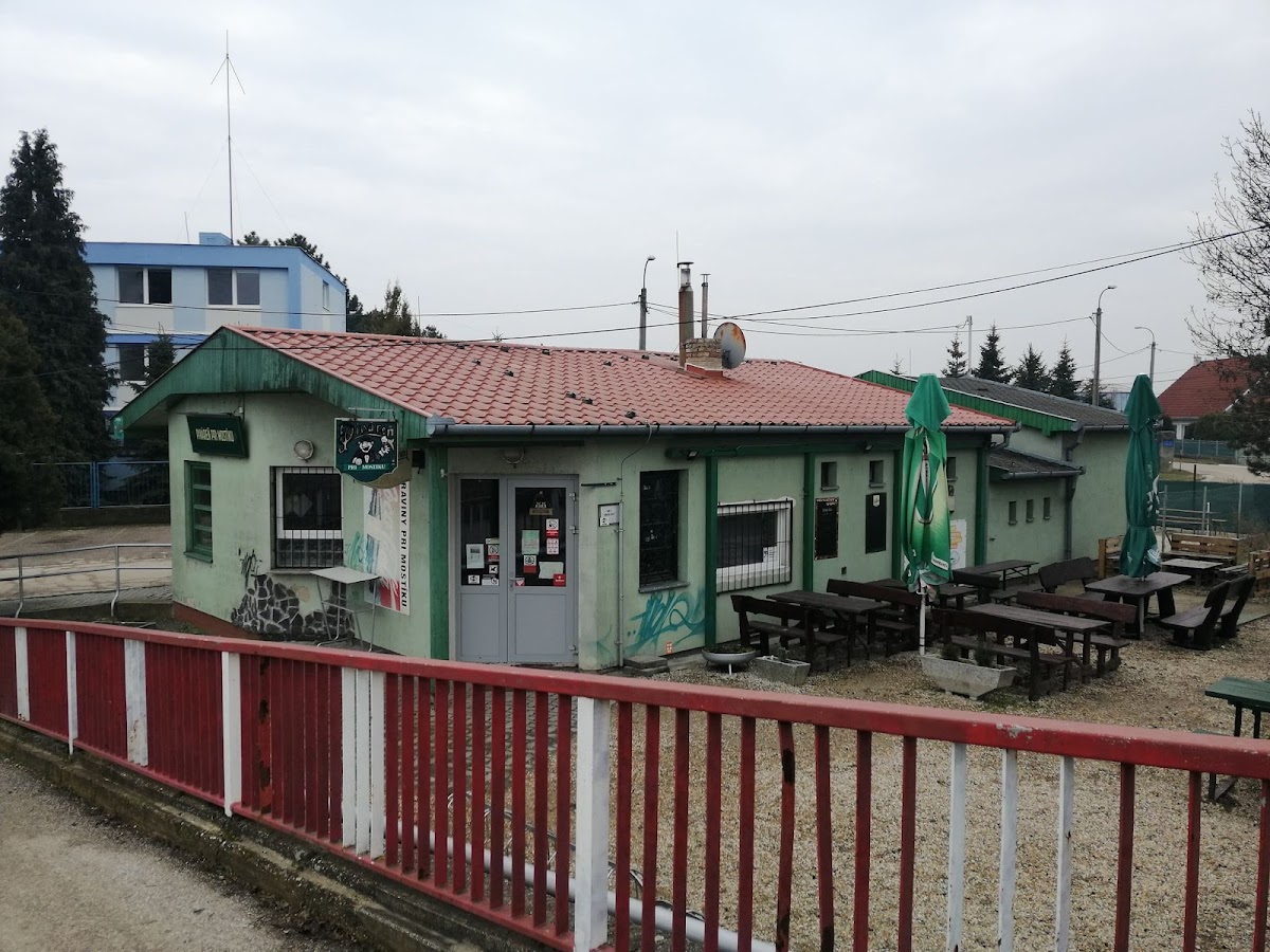 Piváreň pri Mostíku — Bar & Pub v meste Nové Zámky, foto 2