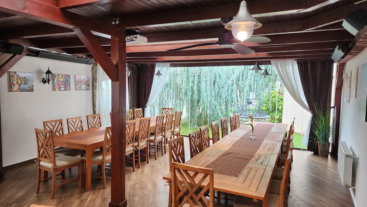Pivnica u zlatej husi — Traditional Slovak in Slovenský Grob