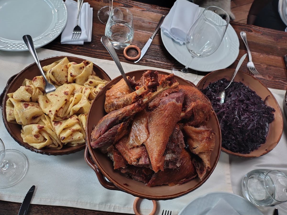 Pivnica u zlatej husi — Traditional Slovak in Slovenský Grob, photo 3