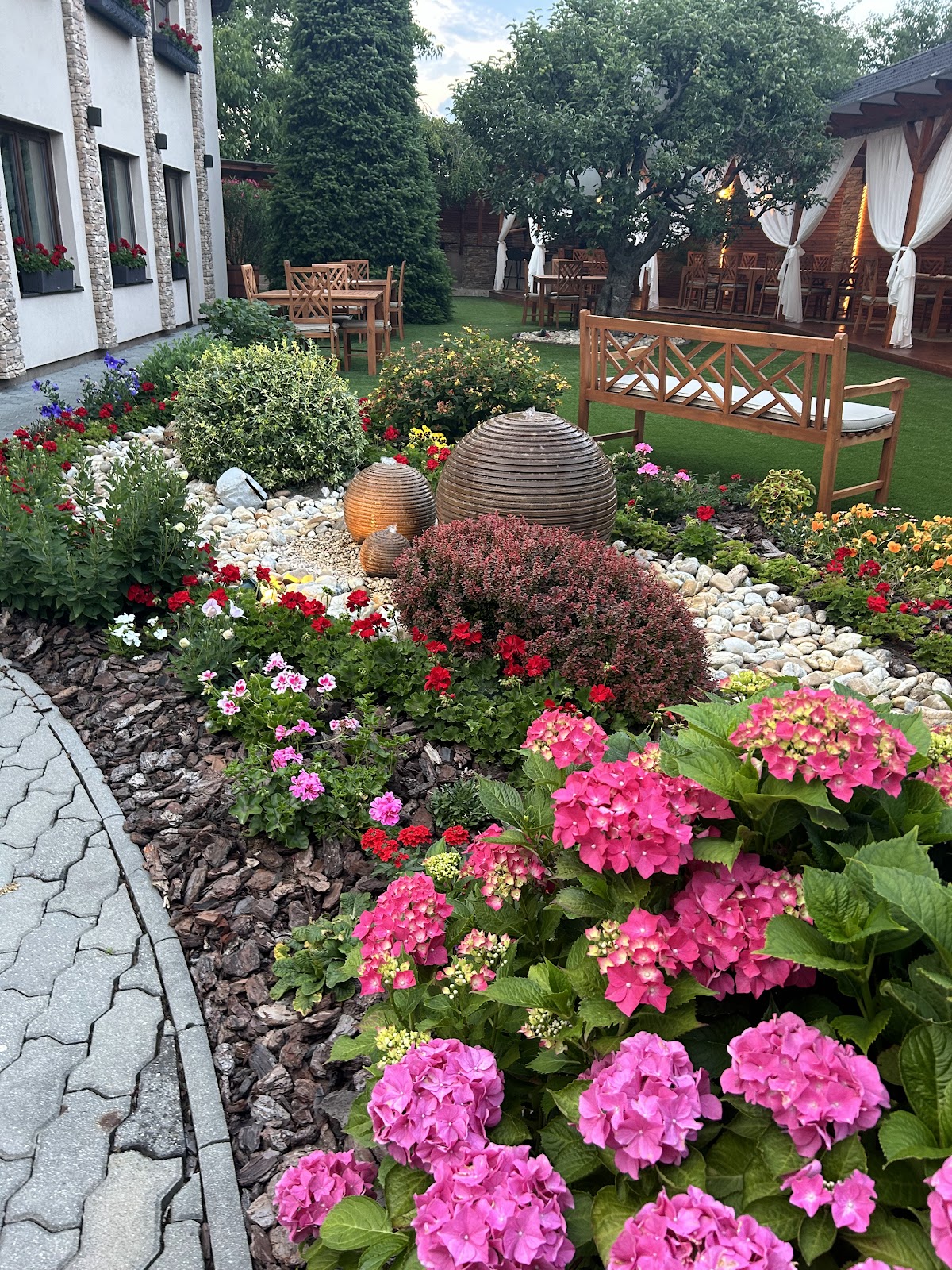 Pivnica u zlatej husi — Traditional Slovak in Slovenský Grob, photo 4