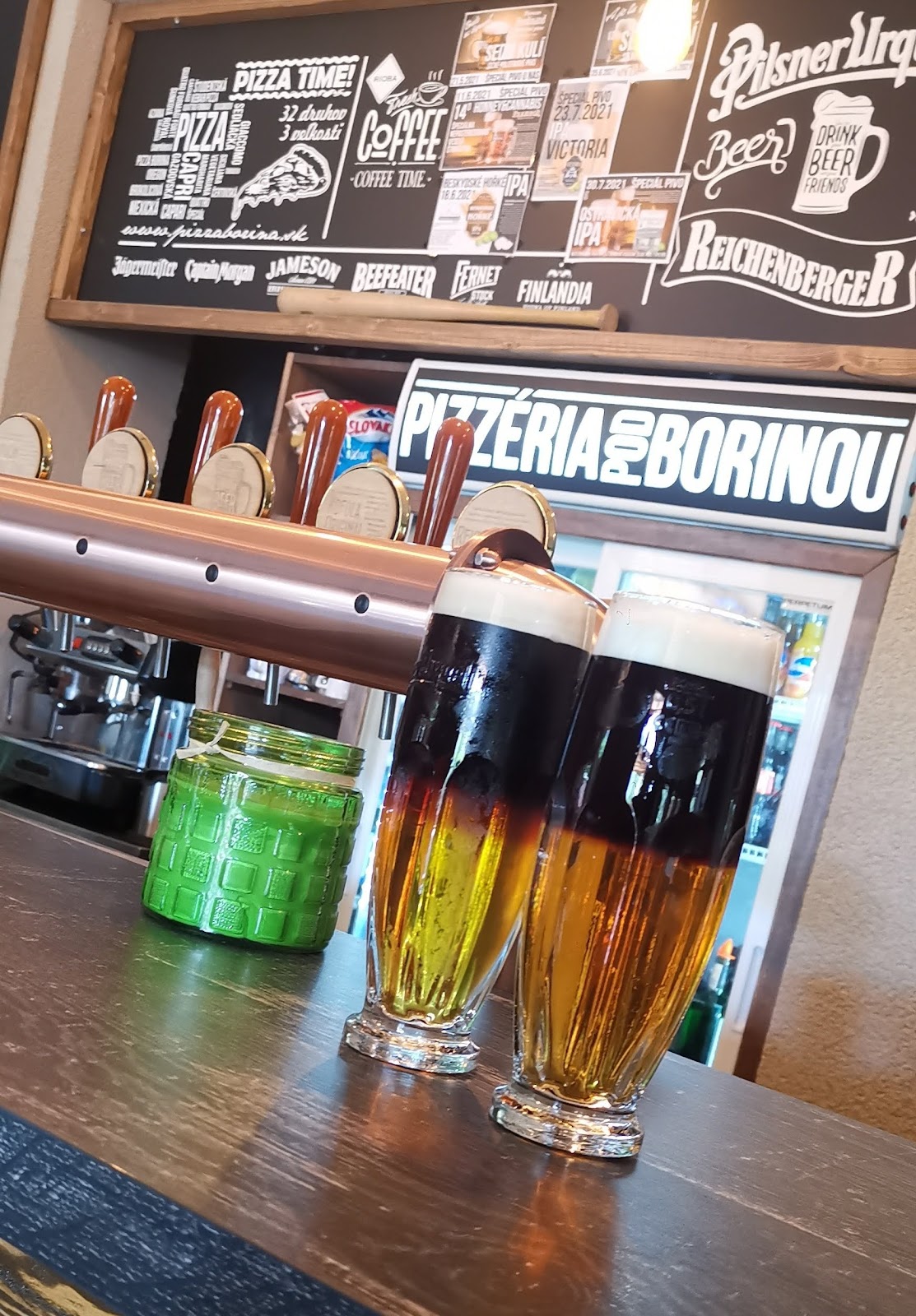 Pizzeria pod Borinou — Medzinárodná v meste Nitra, foto 5