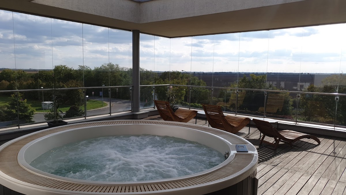 Ponteo Activity Park Rusovce - hotel & reštaurácia — Medzinárodná v meste Bratislava, foto 3