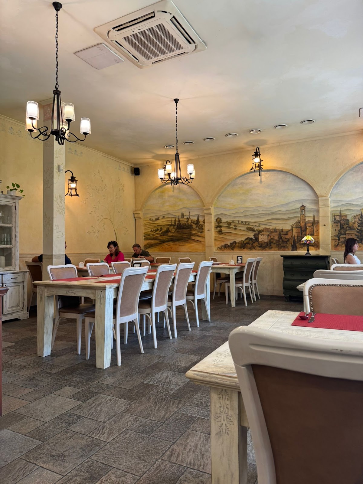 Ristorante Familia — Talianska v meste Bardejov