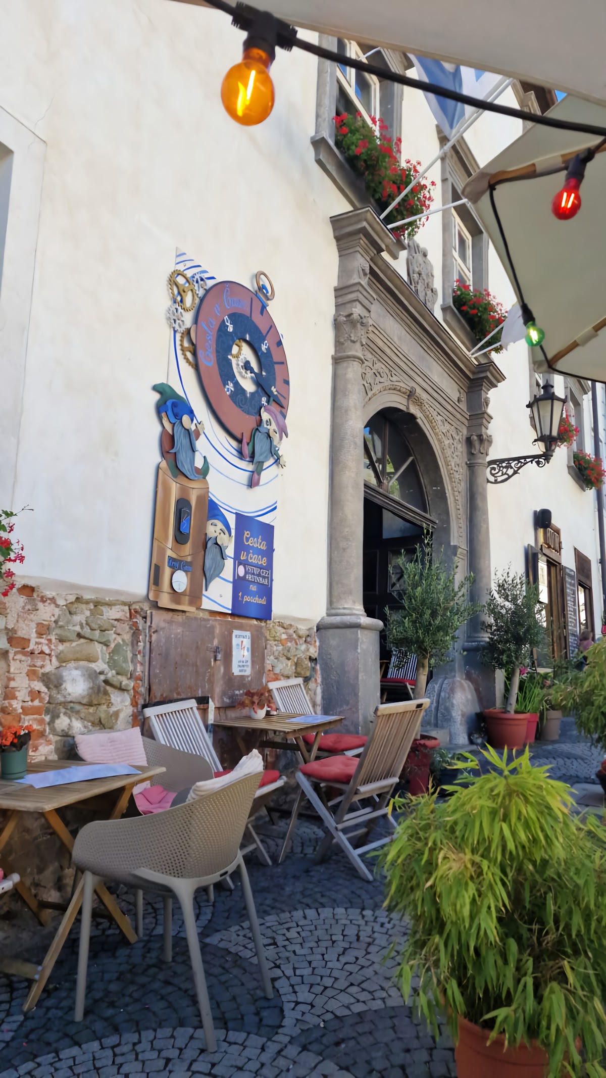 #RUINbar • Restaurant & Music — Bar & Pub v meste Banská Štiavnica, foto 5