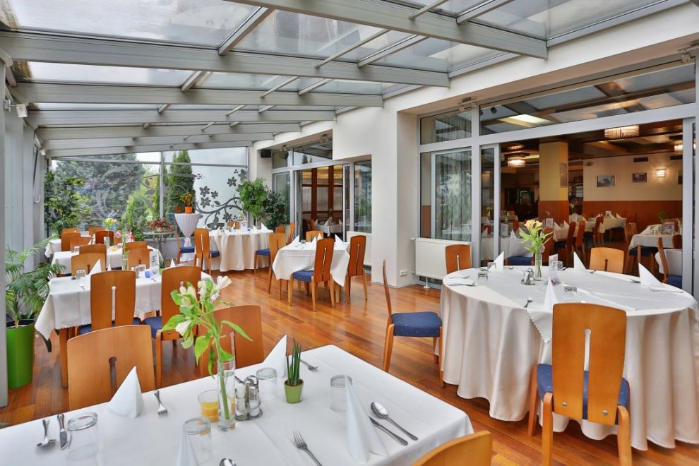 Šariš Hotel & Reštaurácia — International in Bardejov