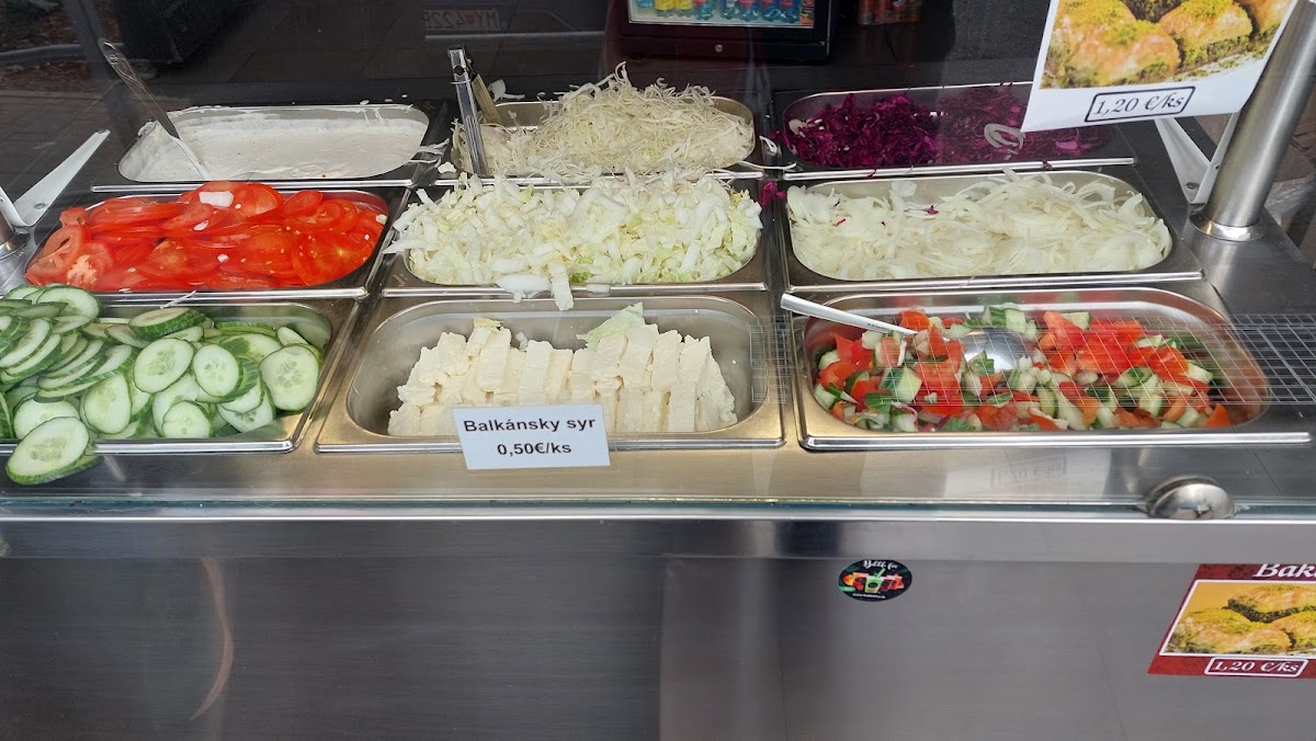 Shuki Kebab — Blízkovýchodná v meste Senica, foto 2