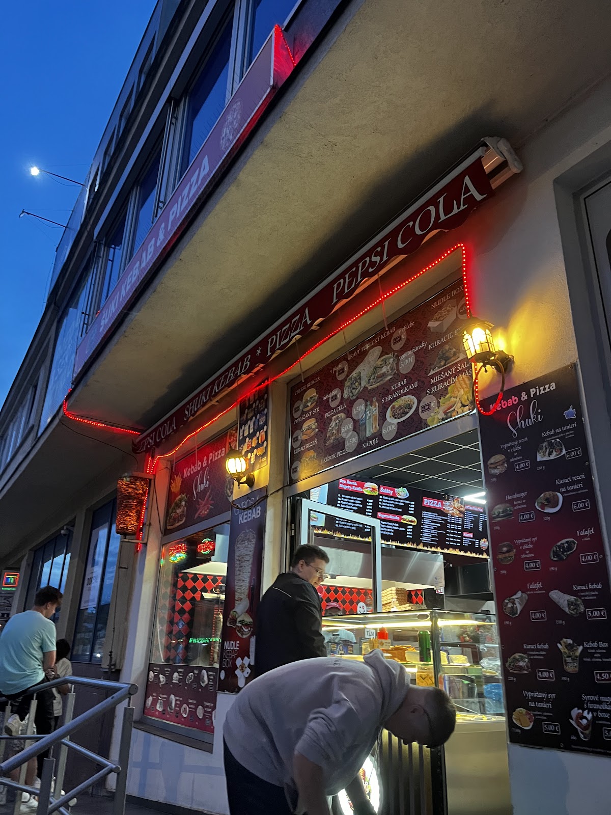 Shuki Kebab — Blízkovýchodná v meste Senica, foto 4