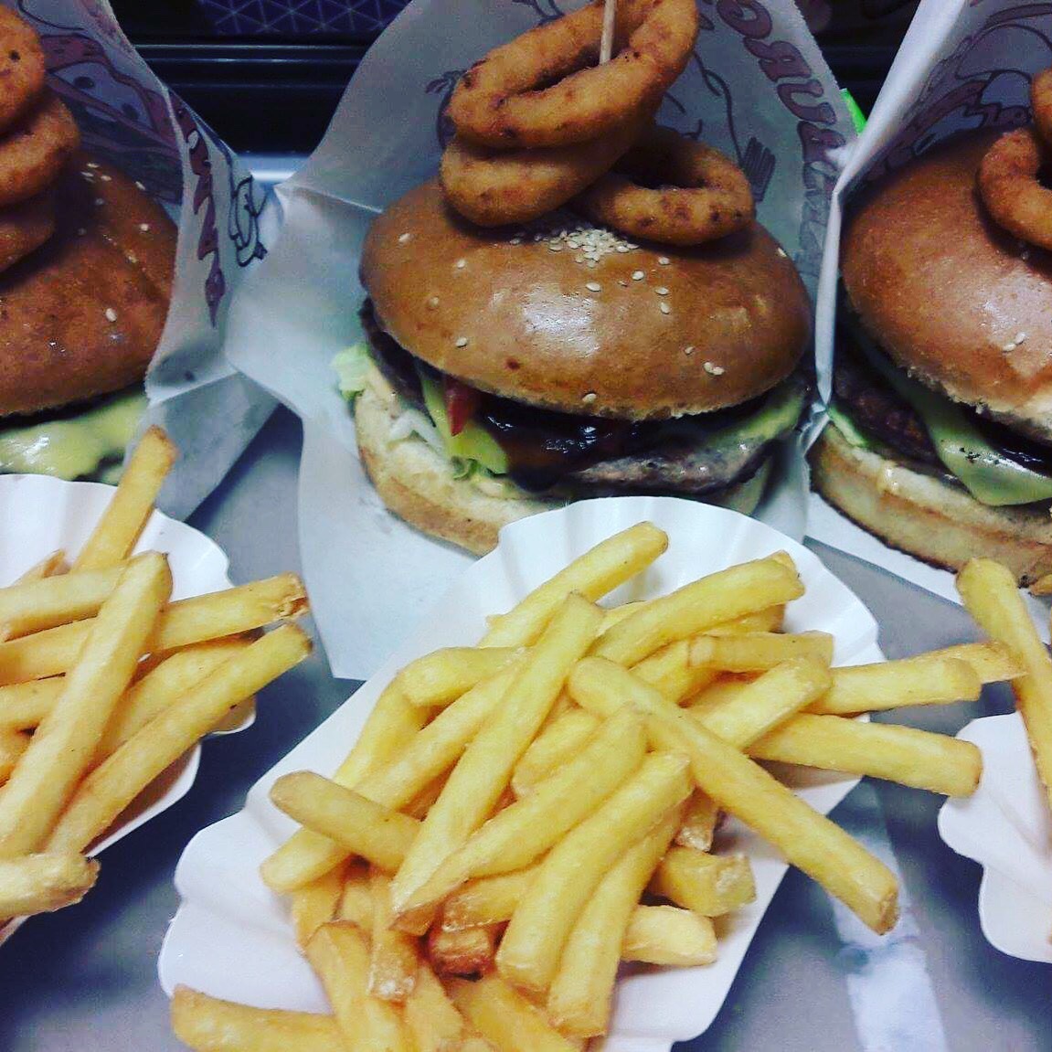 U kamoša BURGERÁREŇ — Americká v meste Nové Zámky, foto 4