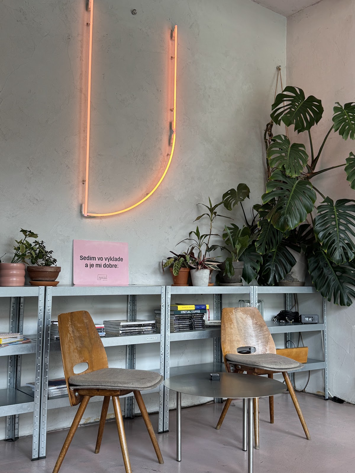 VÝKLAD | káva & viac — Cafe in Banská Bystrica, photo 4
