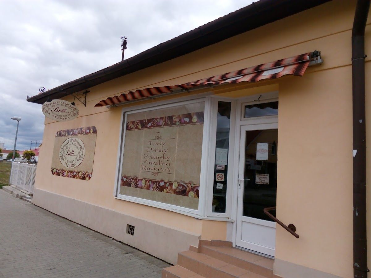 Betti patisserie — Pekáreň & Cukráreň v meste Želiezovce