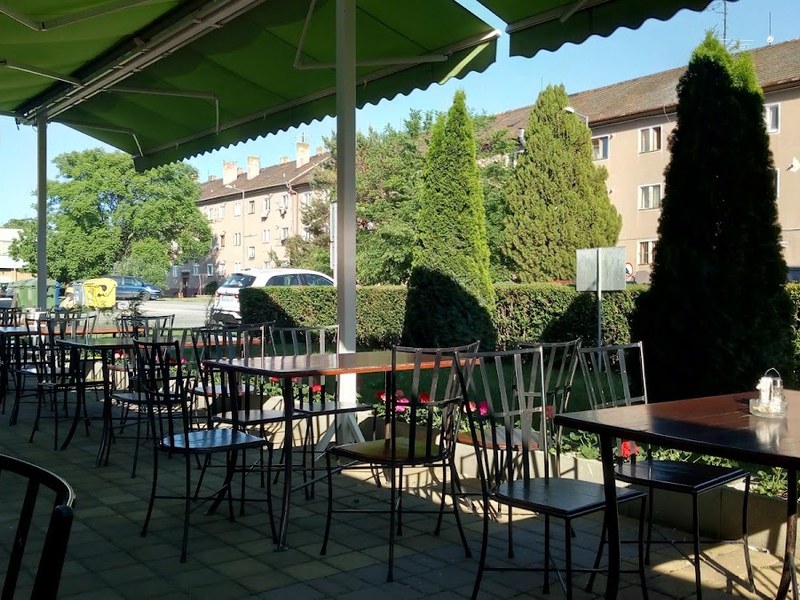 Bistro Panda — Medzinárodná v meste Šaľa