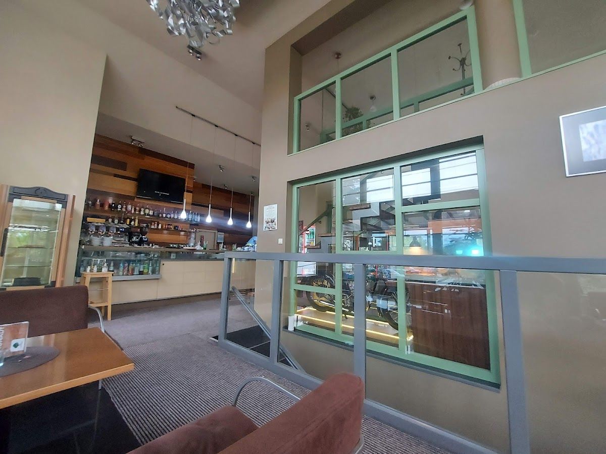 Caffe Platan — Bar & Pub v meste Nitra
