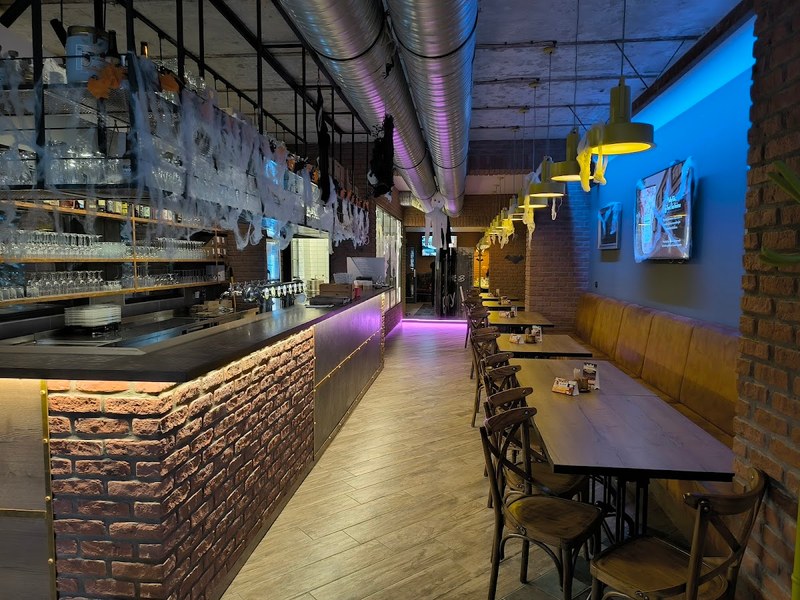 Česká hospoda & Flámmovňa — Bar & Pub v meste Martin