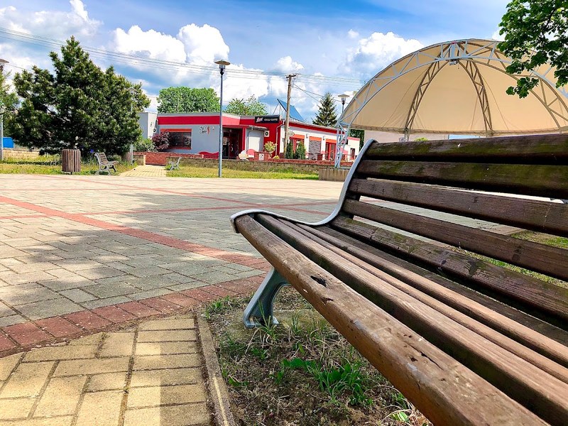 Chilli caffe bowling & rum bar — Kaviareň in Nové Mesto nad Váhom