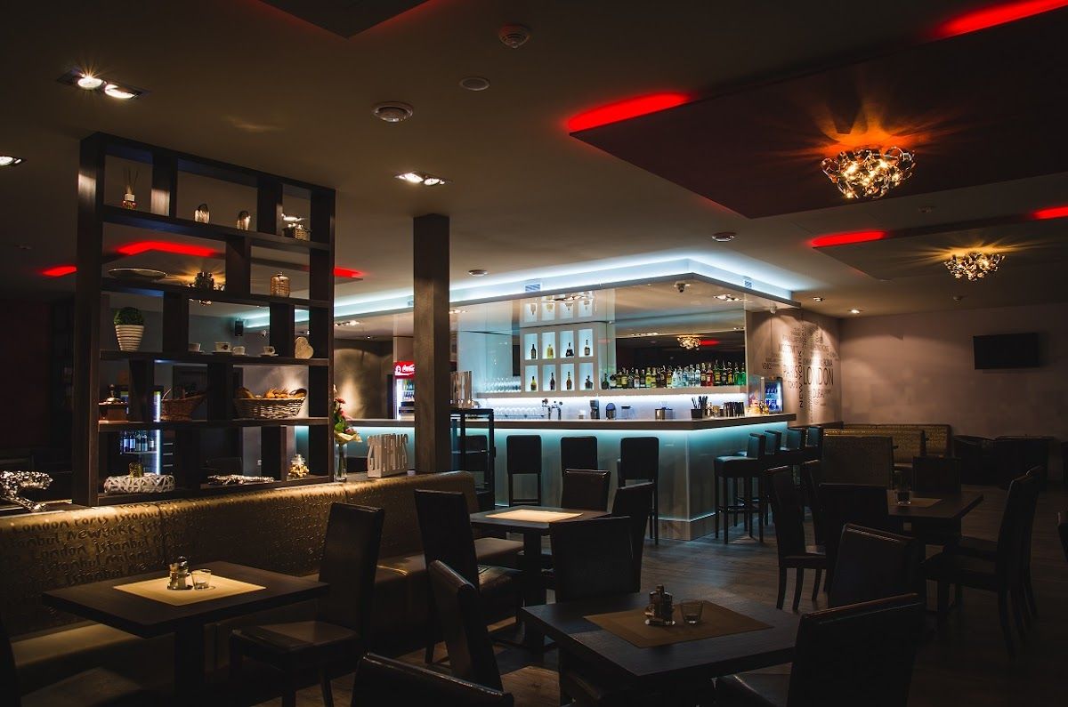 CITY restaurant — Medzinárodná v meste Považská Bystrica
