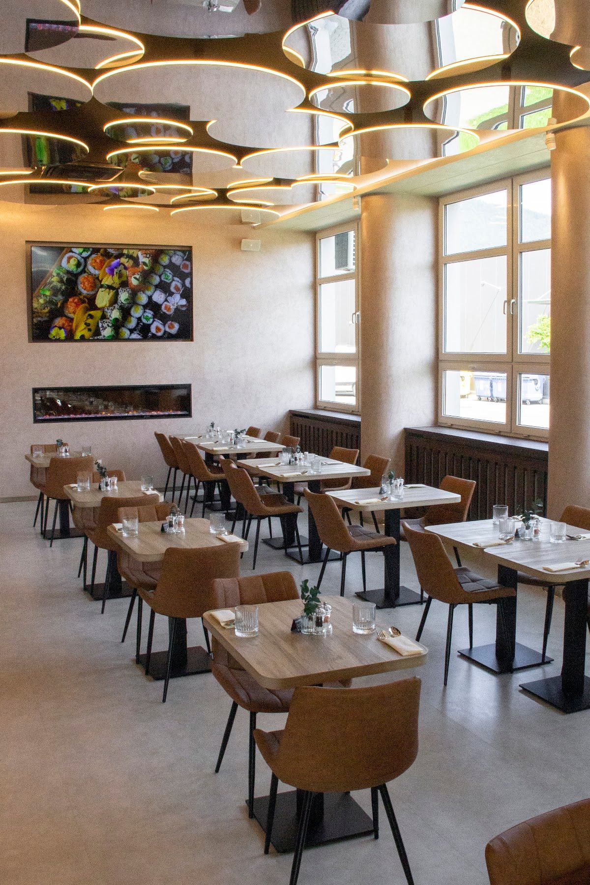 Familiya - Modern Family Cuisine — Ázijská v meste Ružomberok