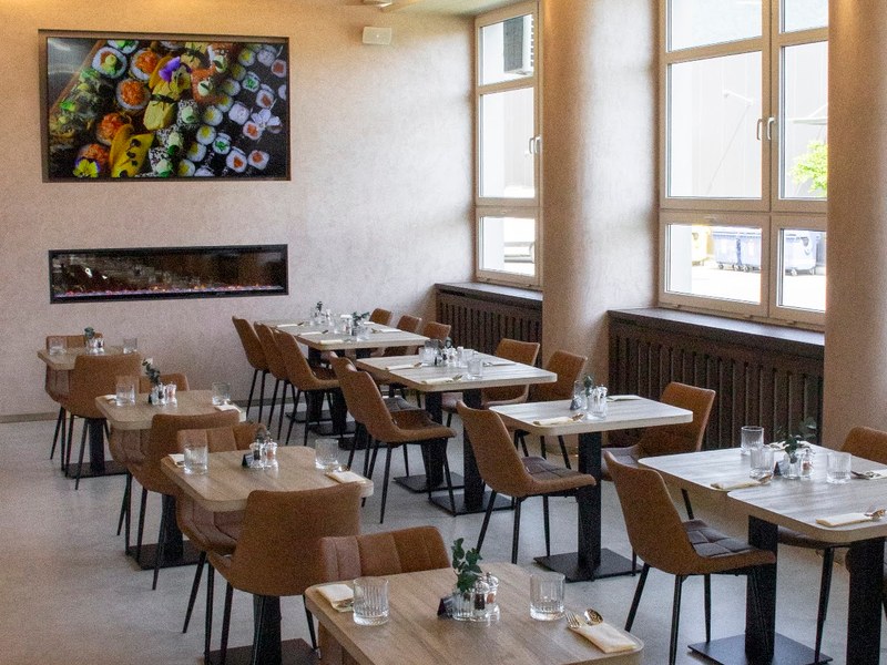Familiya - Modern Family Cuisine — Ázijská v meste Ružomberok