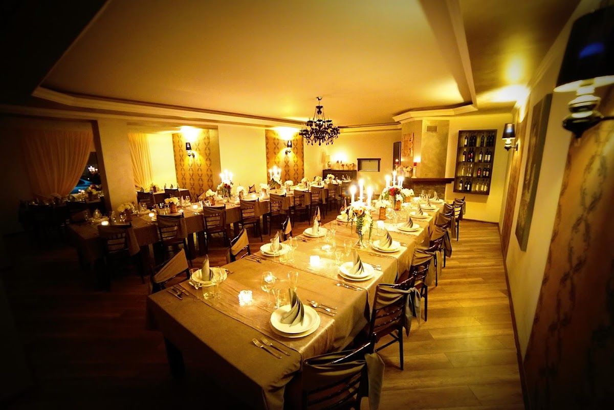 Goriziana restaurant — Medzinárodná v meste Snina