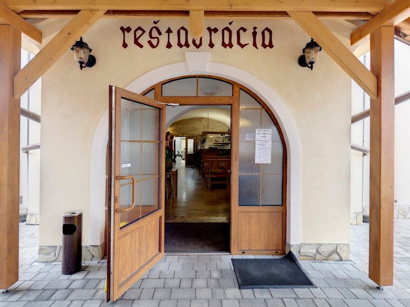 Hostinec a Penzión Stráže nad Zvolenom — Medzinárodná in Zvolen