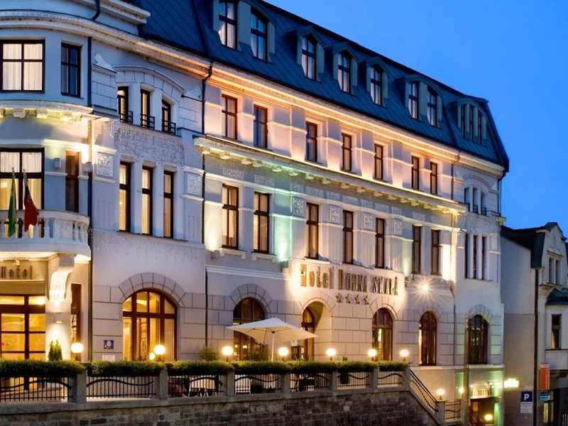 Hotel Dubná Skala Žilina — Medzinárodná v meste Žilina