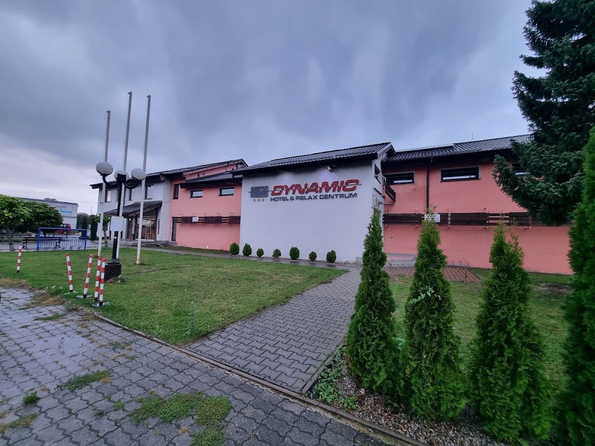 Hotel Dynamic — Medzinárodná v meste Ilava