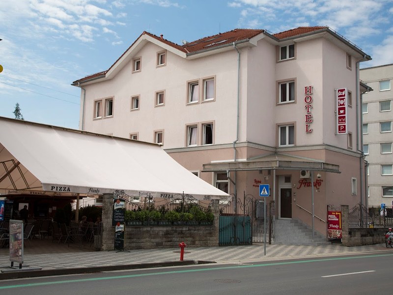 Hotel Franko Zvolen — Kaviareň v meste Zvolen