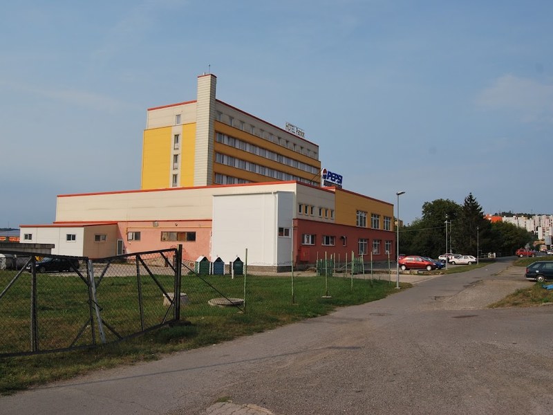 Hotel Patriot*** — Kaviareň in Vranov nad Topľou