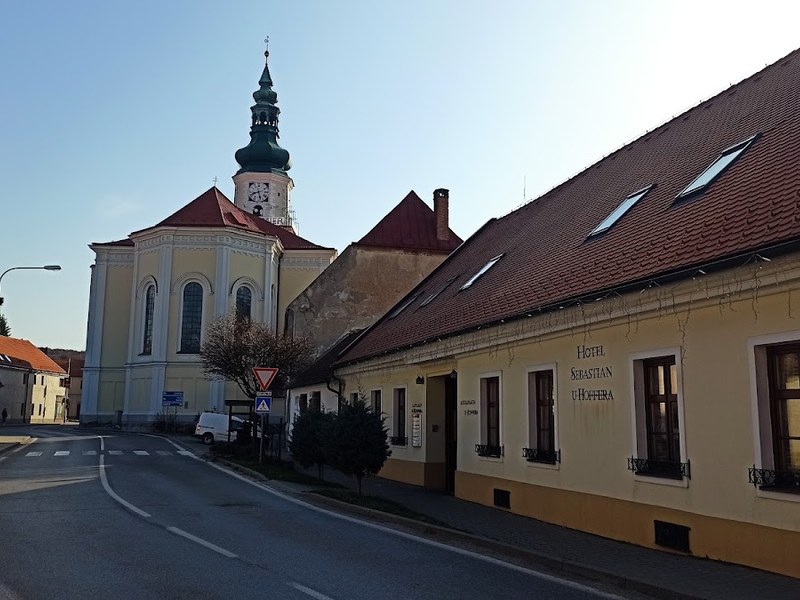Hotel Sebastian u Hoffera — Medzinárodná v meste Modra